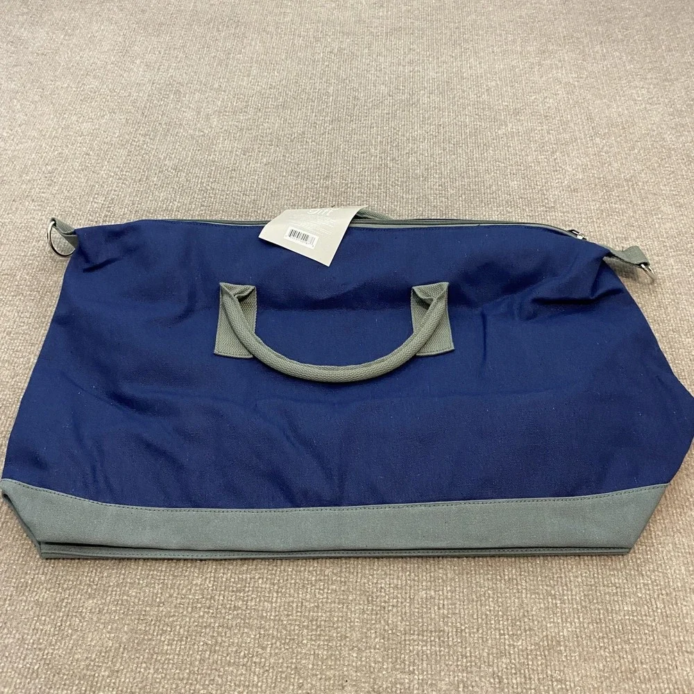 Tommy Bahama Blue 30